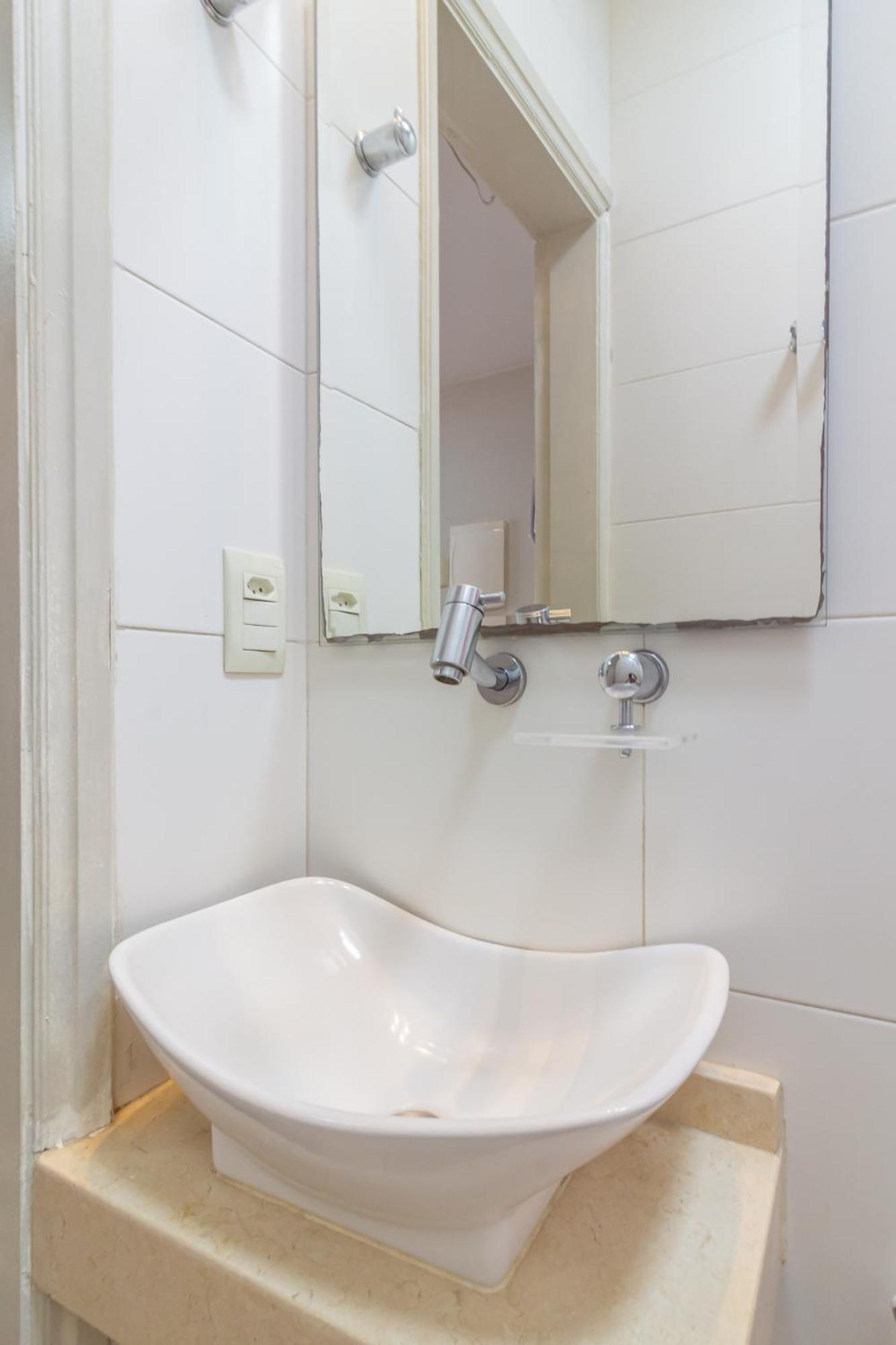 Apartment Aconchego Em Copacabana - 150m Da - Pi401 Z5