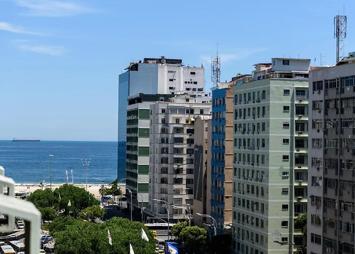 CaviRio PI401 - Apartamento perfeito para casais próximo à praia de Copacabana